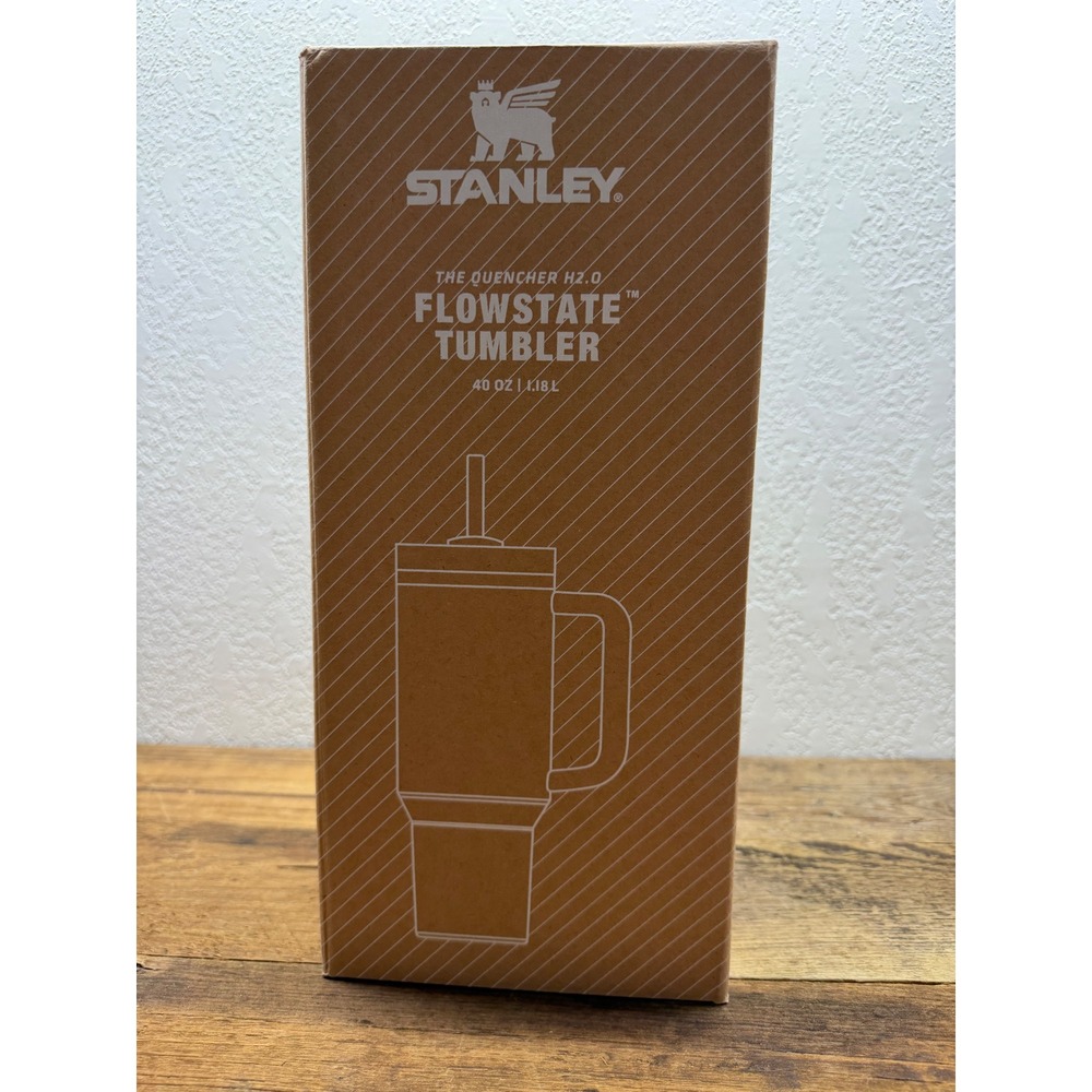 Stanley Quench H2.0 FlowState Tumbler 40oz Dallas Cowboys NFL White 10-10824-171 - Picture 4 of 4